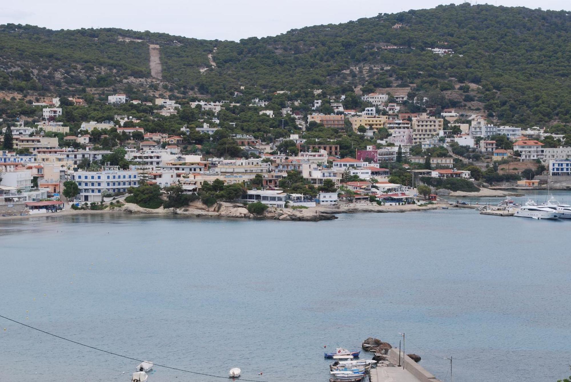 Sunset Rooms Agia Marina  Exterior foto
