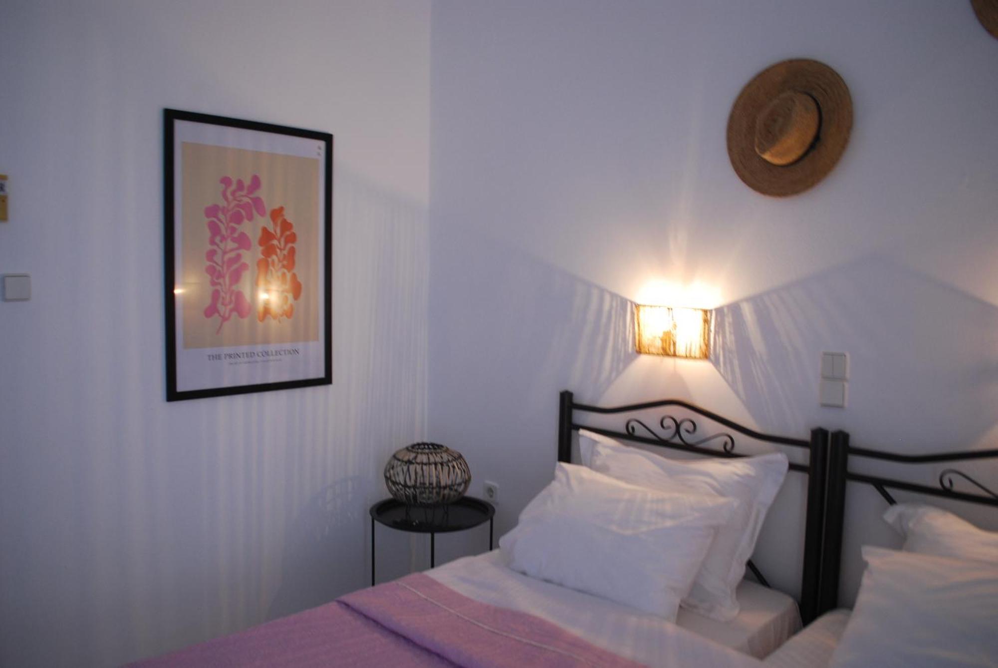 Sunset Rooms Agia Marina  Exterior foto